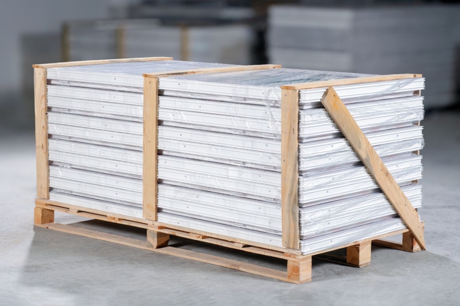 Wrapped panels on pallet